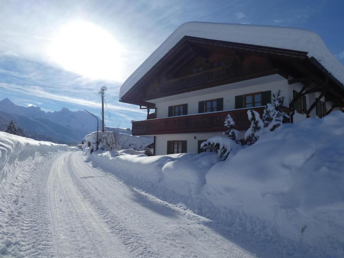Gaestehaus Bergblick Wallgau Exterior photo